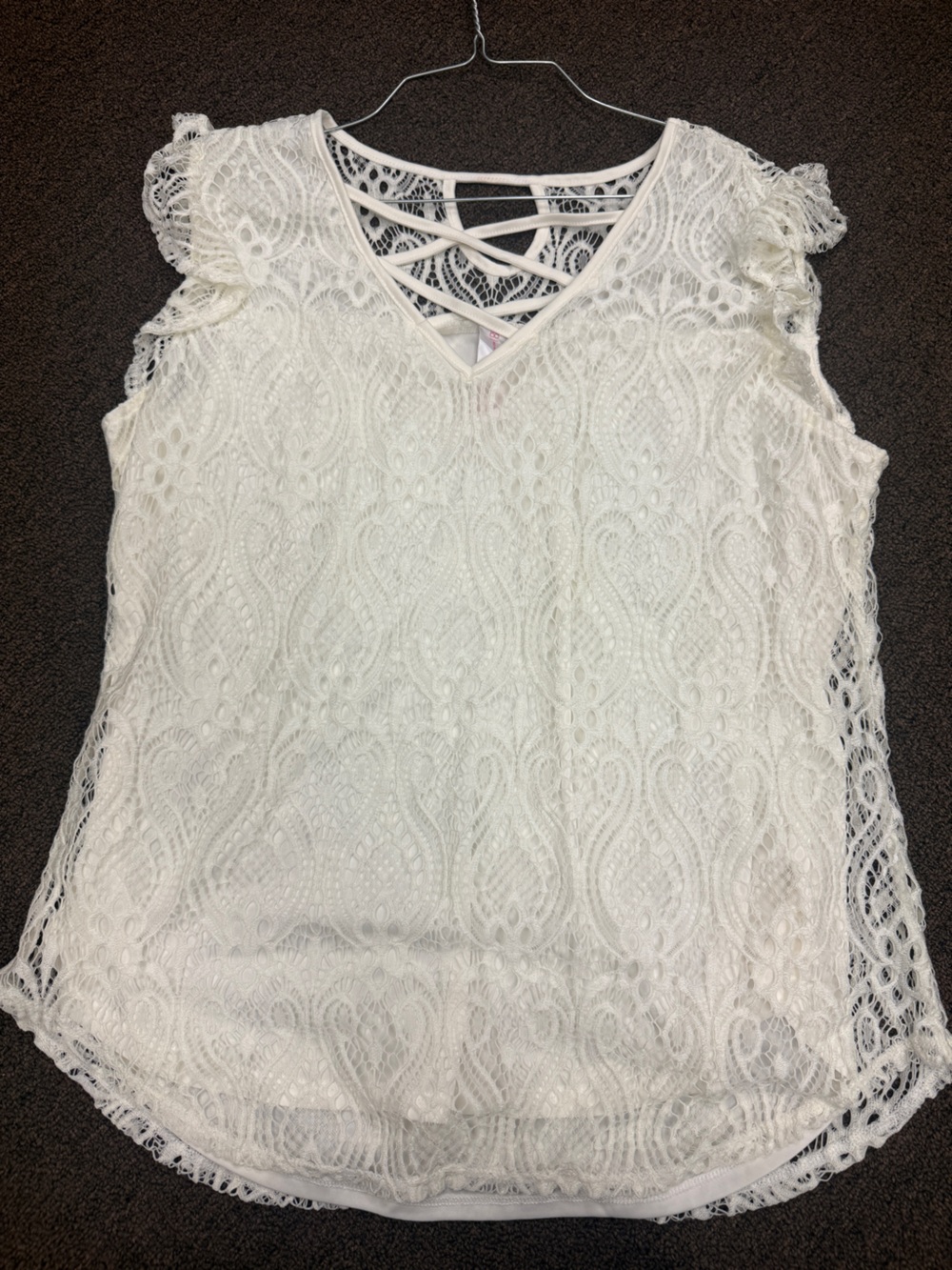 No Boundaries White Lace V-Neck Camisole with Crisscross Back